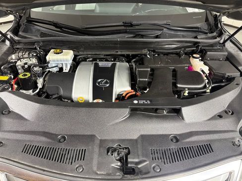Used 2018 Lexus RX 450hL Premium w/ Premium Package AWD/4WD image 46