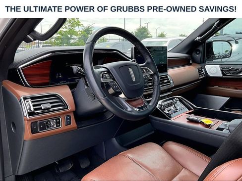 Used 2024 Lincoln Navigator L Reserve AWD/4WD image 17