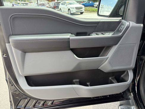 Used 2025 Ford F150 XLT w/ Equipment Group 301A Standard AWD/4WD image 20