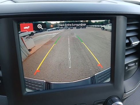 Used 2024 RAM 3500 Tradesman w/ Chrome Appearance Group image 47