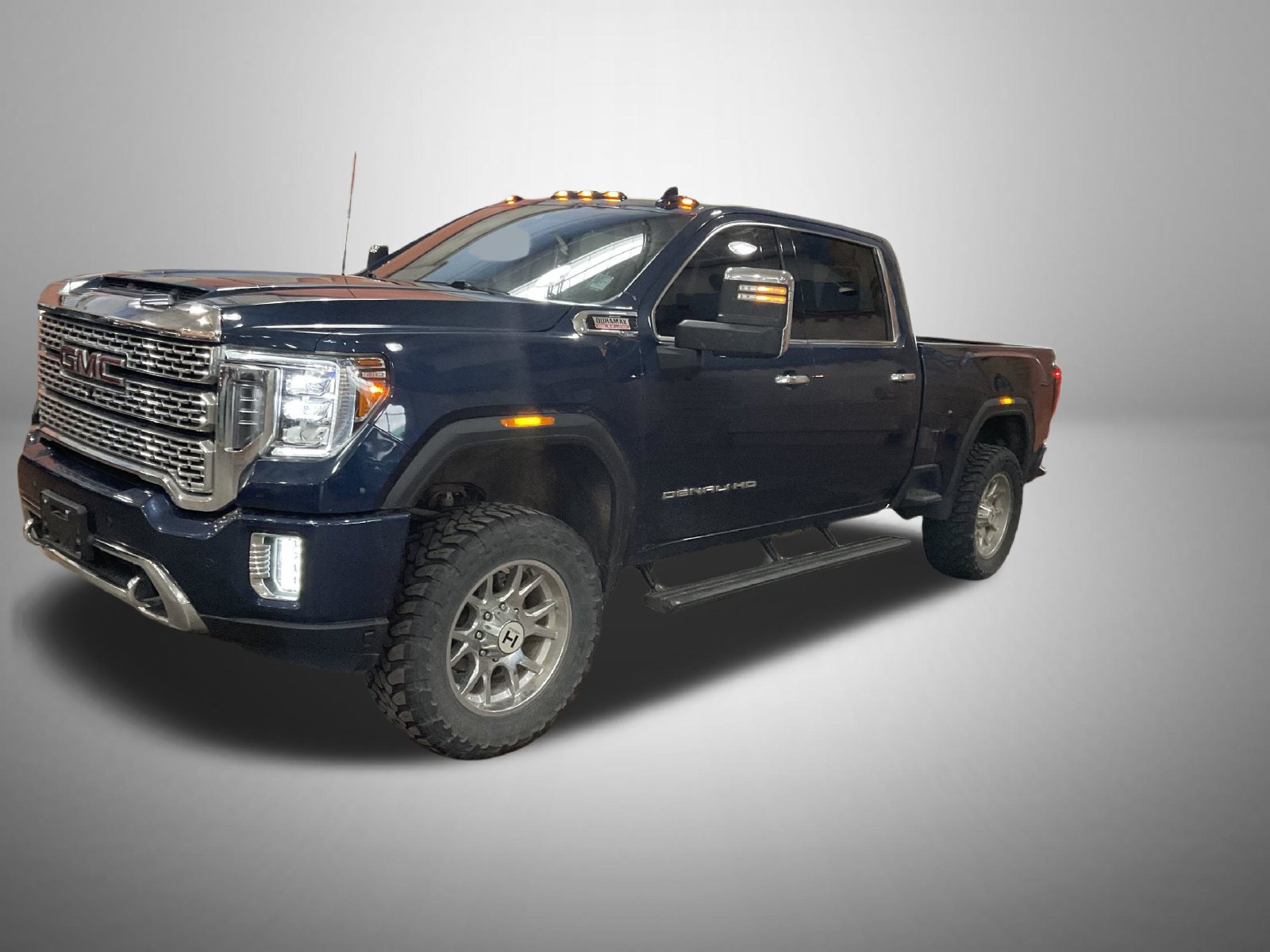 Used 2021 GMC Sierra 2500 Denali w/ Denali Ultimate Package AWD/4WD image 1