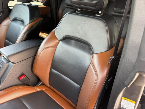 Used 2024 Ford Bronco Outer Banks AWD/4WD image 30