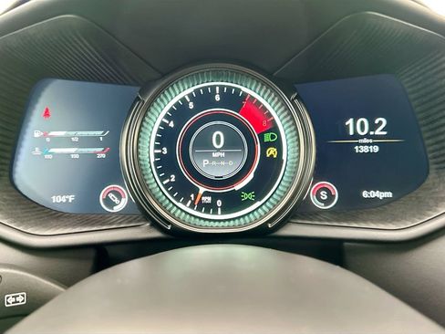 Used 2023 Aston Martin DB11 Coupe RWD image 31