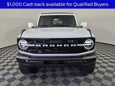 New 2025 Ford Bronco Outer Banks AWD/4WD image 2