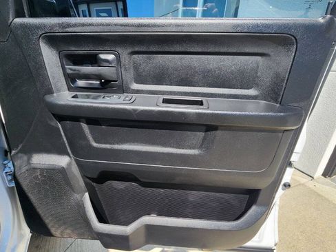 Used 2014 RAM 1500 Express AWD/4WD image 18