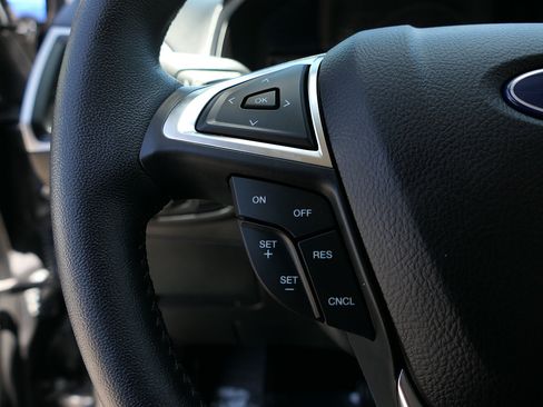 Used 2023 Ford Edge SEL w/ Convenience Package AWD/4WD image 14