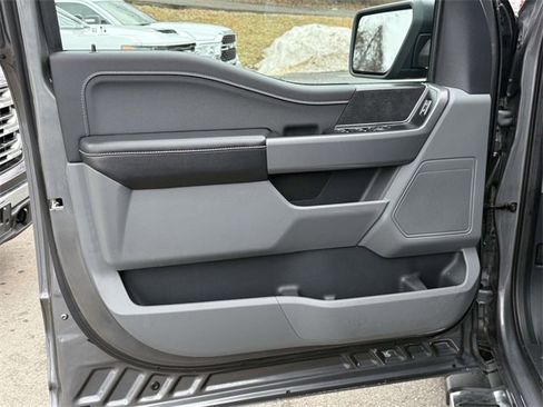 Used 2025 Ford F150 XLT w/ Equipment Group 301A Standard image 8