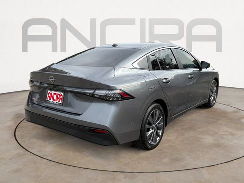 New 2026 Nissan Sentra SL FWD image 11