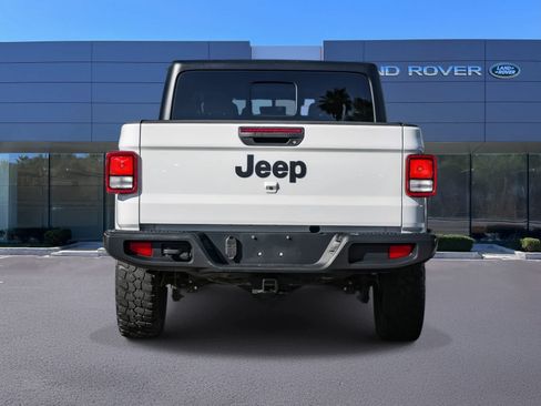 Used 2023 Jeep Gladiator Sport AWD/4WD image 5