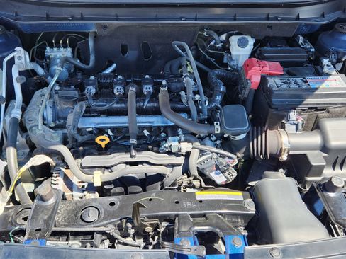 Used 2019 Nissan Kicks SR w/ SR Premium Package FWD image 13