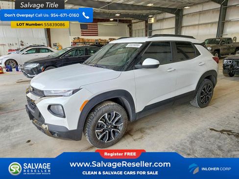 Used 2021 Chevrolet TrailBlazer ACTIV w/ Sun and Liftgate Package AWD/4WD image 1