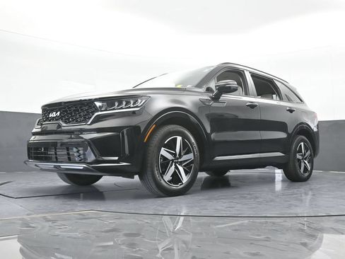 Used 2023 Kia Sorento S FWD image 62