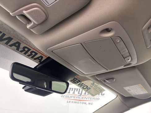 Used 2024 Nissan Murano SL image 23