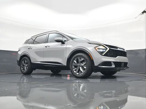 Used 2023 Kia Sportage SX image 18