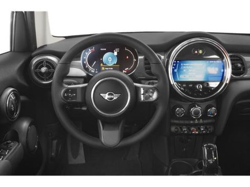 Used 2023 MINI Cooper 4-Door Hardtop FWD image 7