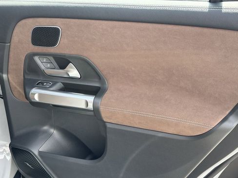 New 2026 Mercedes-Benz GLB 35 AMG 4MATIC image 19