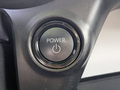 Used 2025 Toyota Sienna XLE w/ XLE Plus Package FWD image 29