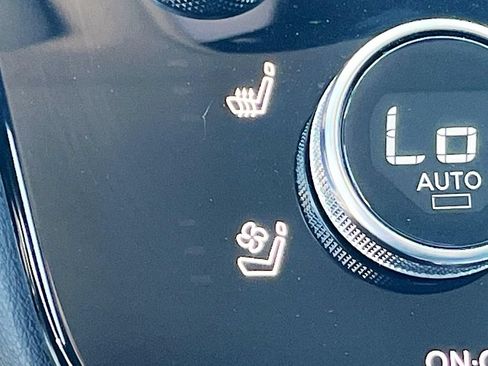 Used 2025 INFINITI QX60 Luxe w/ Vision Package AWD/4WD image 20