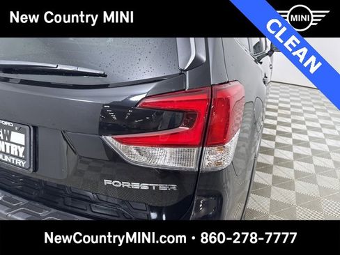 Used 2020 Subaru Forester Limited image 12