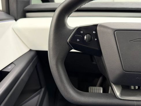 Used 2024 Tesla Cybertruck Cyberbeast AWD/4WD image 25