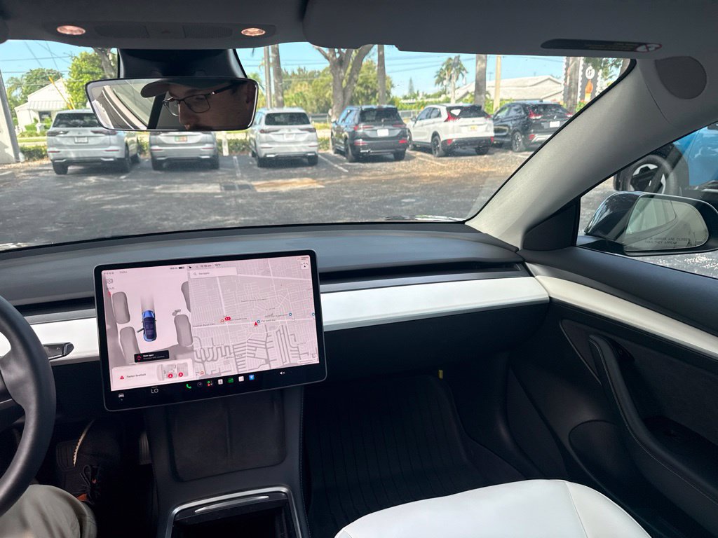 Used 2023 Tesla Model 3 Standard Range RWD image 7
