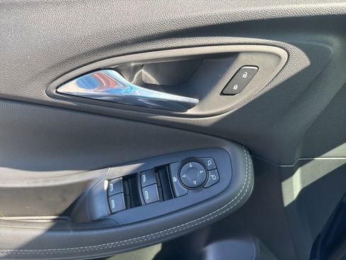 Used 2023 Buick Encore GX Preferred w/ Cold Weather Comfort Package image 18