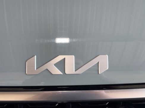 Used 2025 Kia K4 GT-Line w/ GT-Line Premium Package FWD image 32