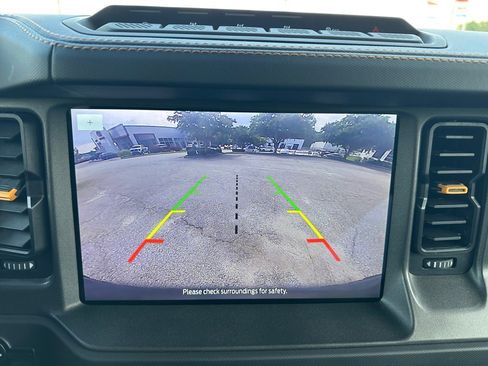 Certified 2024 Ford Bronco Badlands image 21