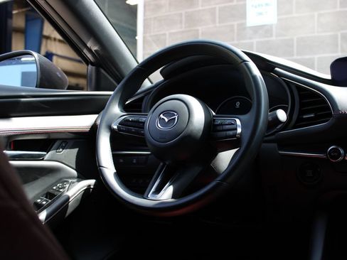 Used 2024 MAZDA MAZDA3 s AWD/4WD image 41