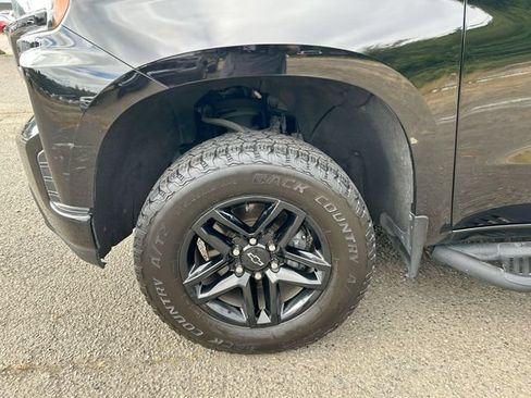 Used 2021 Chevrolet Silverado 1500 LT Trail Boss w/ Convenience Package II AWD/4WD image 33