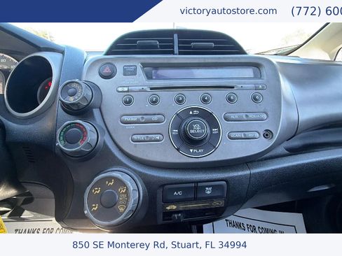 Used 2011 Honda Fit Sport image 22