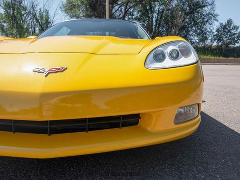 Used 2007 Chevrolet Corvette Coupe w/ Preferred Equipment Group RWD image 79
