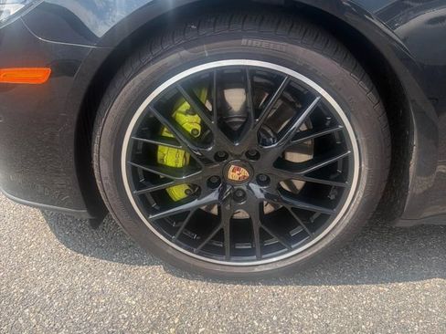 Used 2023 Porsche Panamera 4 Platinum Edition AWD/4WD image 12
