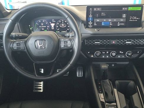 Used 2024 Honda Accord Sport image 15