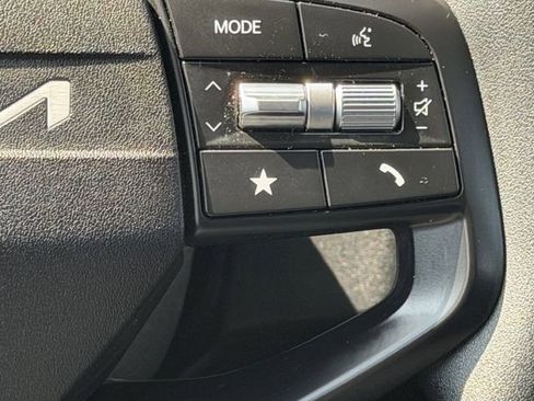 Used 2025 Kia K4 FWD image 13