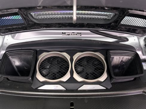 Used 2018 Porsche 911 GT2 RS image 22