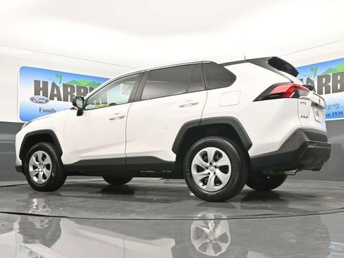 Used 2024 Toyota RAV4 LE image 21
