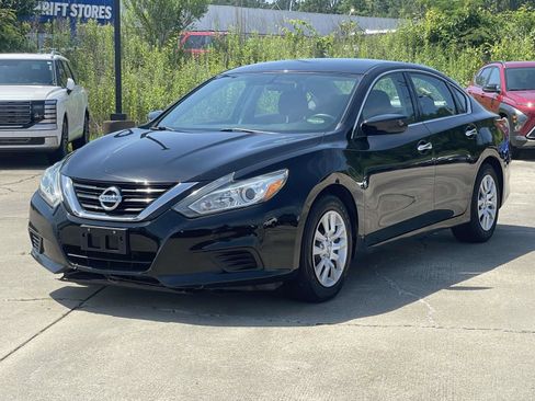 Used 2018 Nissan Altima 2.5 S w/ S Convenience Package FWD image 5
