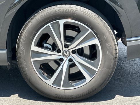 Used 2024 Lexus RX 350 Premium w/ Accessory Package (Z1) FWD image 36