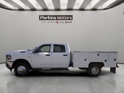 New 2026 RAM 3500 Tradesman w/ Chrome Appearance Group