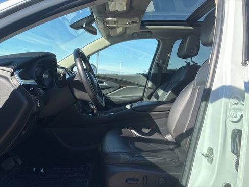 Used 2020 Buick Envision Essence w/ Experience Buick Package image 10