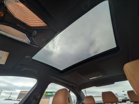 Used 2017 BMW 540i image 18