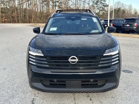 New 2026 Nissan Kicks SV w/ Cold Weather Package image 2