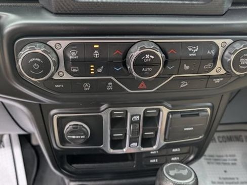 Used 2020 Jeep Wrangler Unlimited Sport AWD/4WD image 22