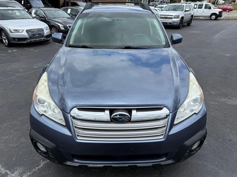 Used 2014 Subaru Outback 2.5i Premium image 9