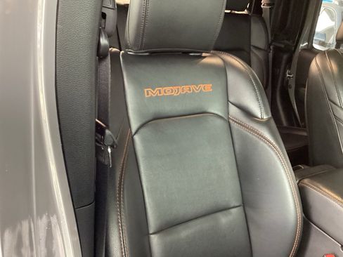 Used 2021 Jeep Gladiator Mojave image 20