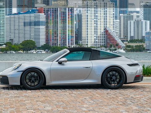 Used 2025 Porsche 911 Targa 4 GTS AWD/4WD image 10