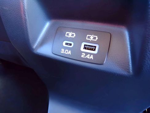 Certified 2024 Subaru Crosstrek 2.0i Premium AWD/4WD image 18