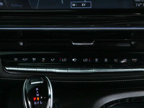 Used 2024 Cadillac Escalade Sport w/ LPO, ONYX Package AWD/4WD image 21