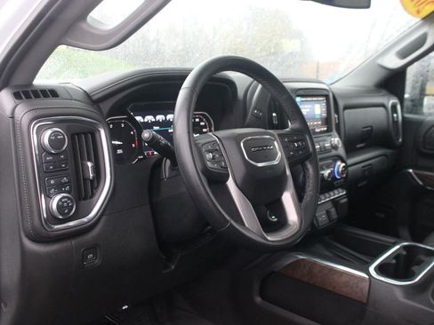 Used 2023 GMC Sierra 3500 Denali image 14